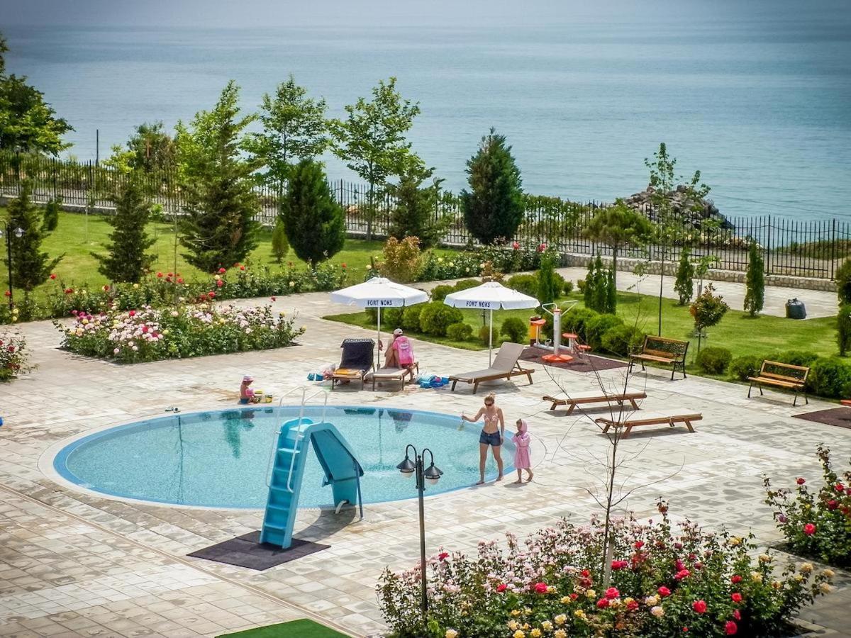 Premier Fort Beach - Premium Apartments Светий Влас Екстер'єр фото