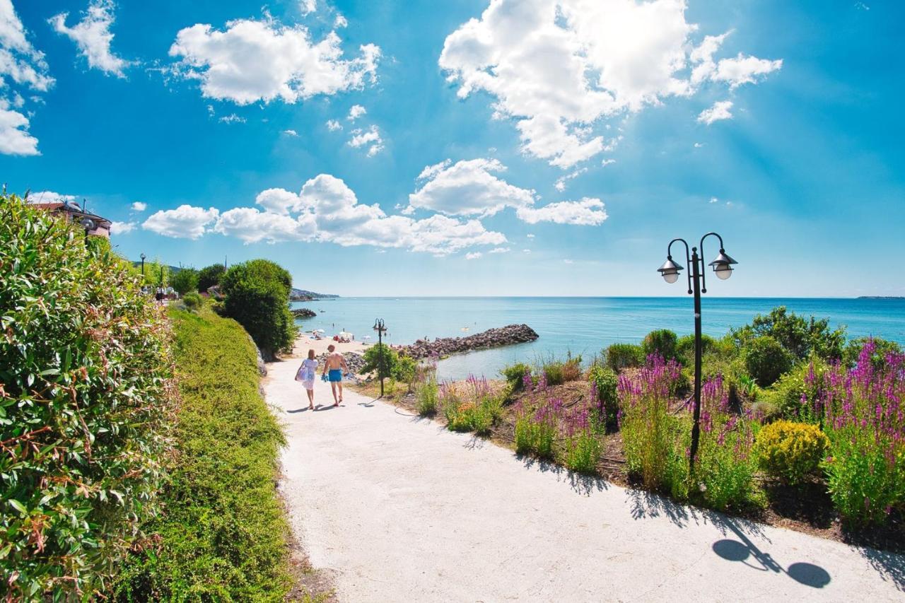 Premier Fort Beach - Premium Apartments Светий Влас Екстер'єр фото
