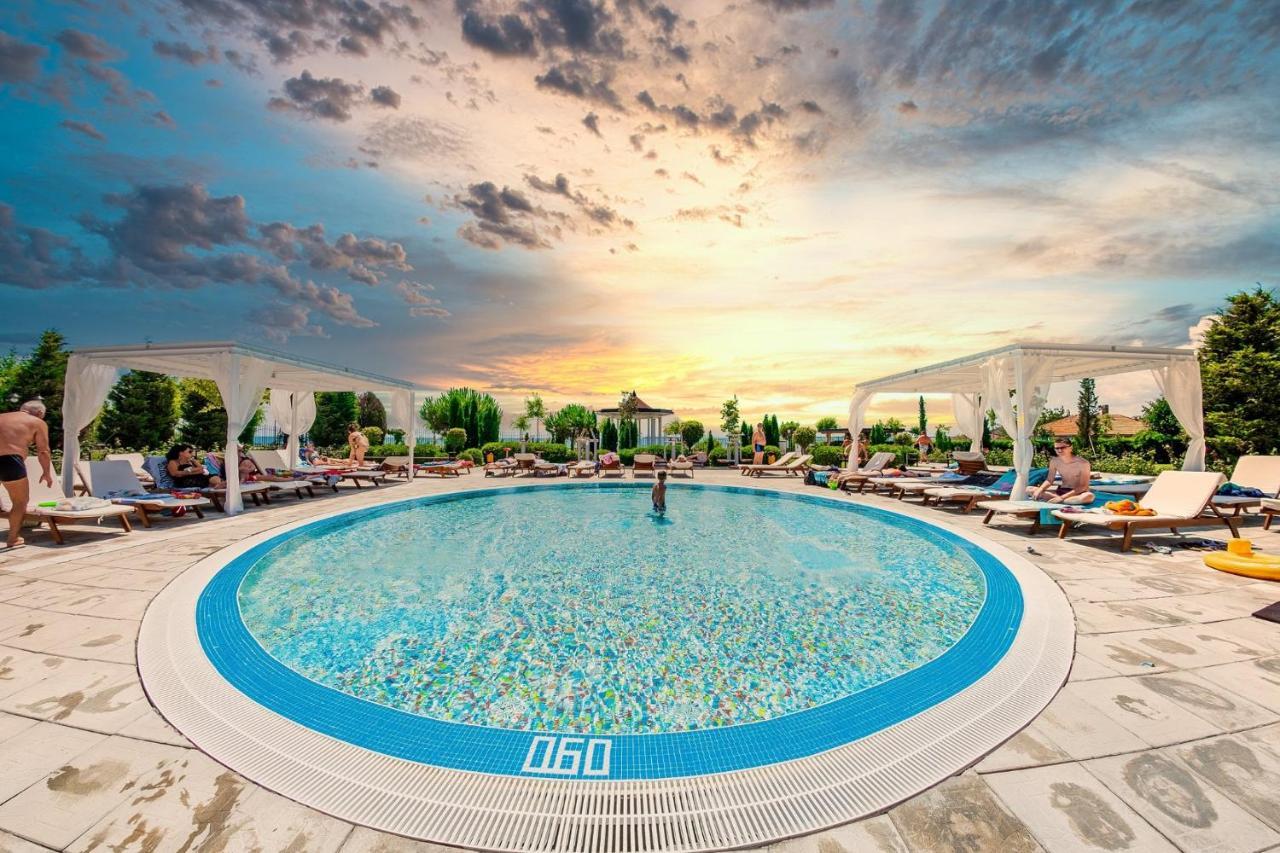 Premier Fort Beach - Premium Apartments Светий Влас Екстер'єр фото
