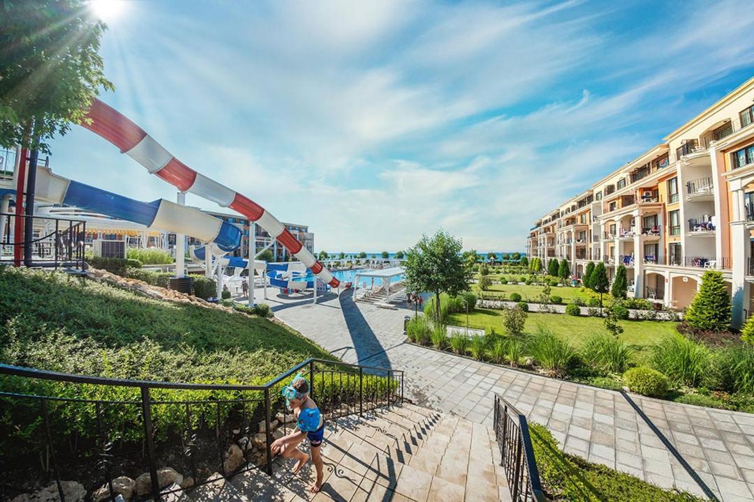 Premier Fort Beach - Premium Apartments Светий Влас Екстер'єр фото