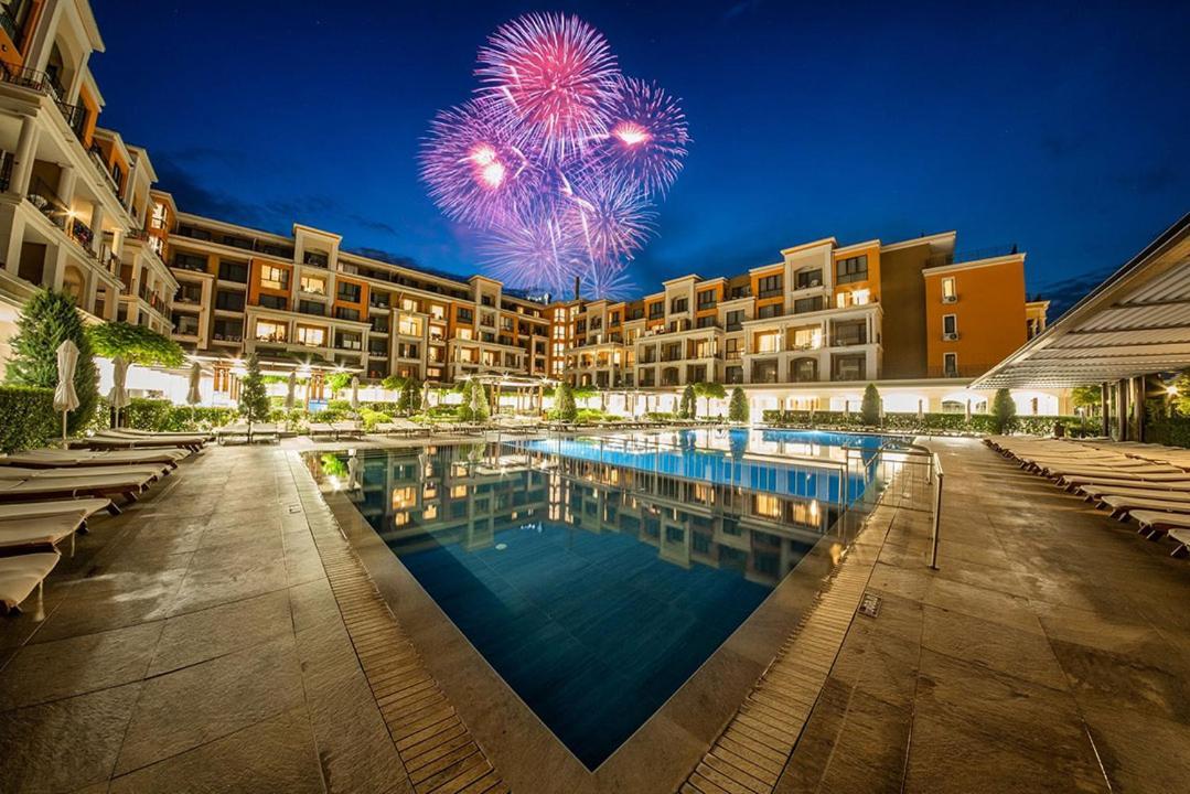 Premier Fort Beach - Premium Apartments Светий Влас Екстер'єр фото