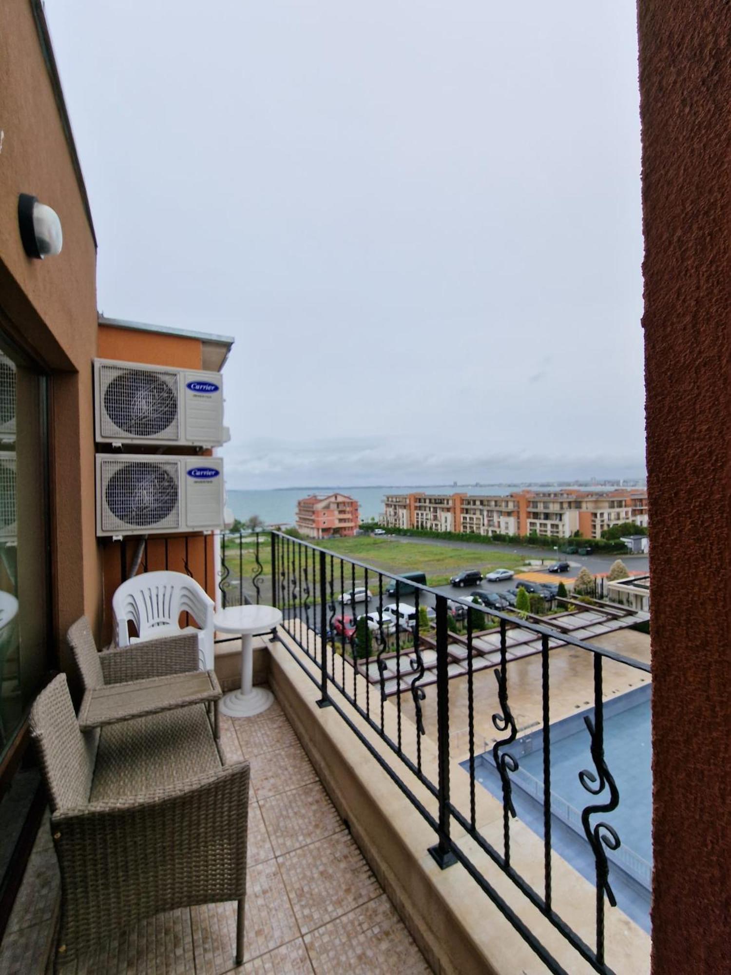 Premier Fort Beach - Premium Apartments Светий Влас Екстер'єр фото